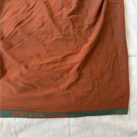 Lululemon Men’s Tech Shirt - Picture 5 of 5